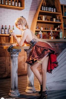 危险关系教授和女大学生